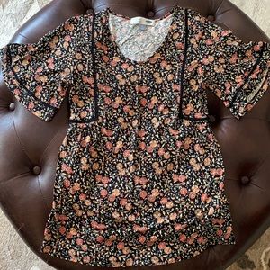 Old Navy floral maternity top